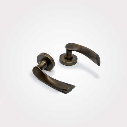 Iconic Lever