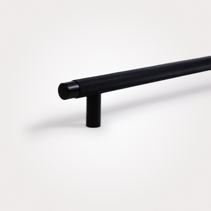 Lyon Pull Handles