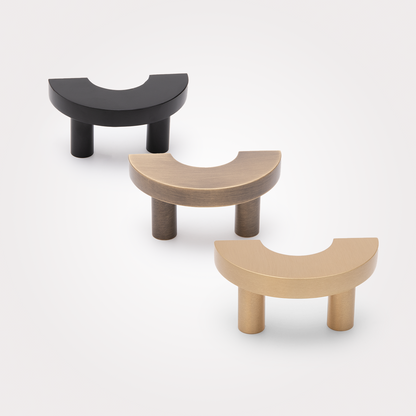 Lune Pull Handle